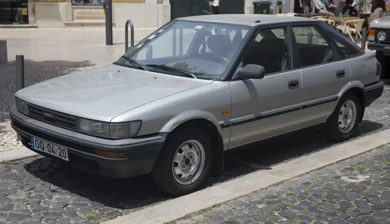 Toyota Corolla Corolla Compact VI (E90)