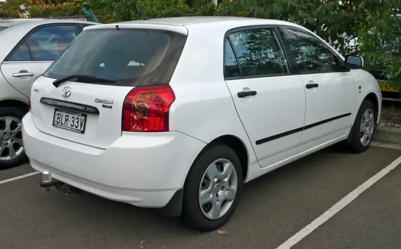 Toyota Corolla - 2