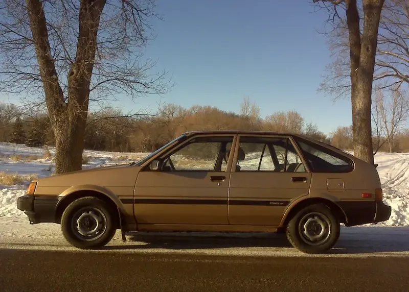 Toyota Corolla Corolla Hatch V (E80)