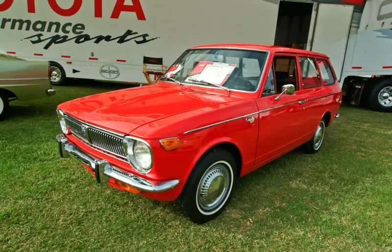 Toyota Corolla - 4