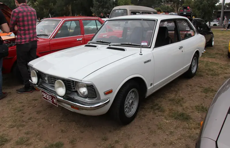 Toyota Corolla - 5