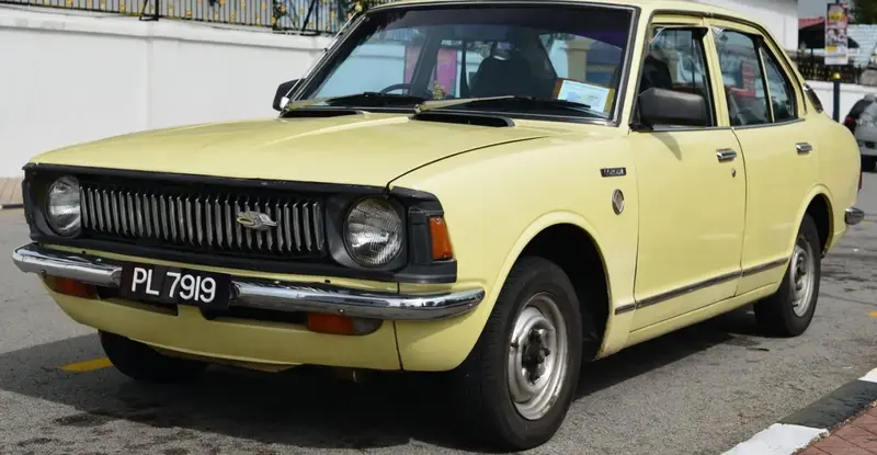 Toyota Corolla - 5