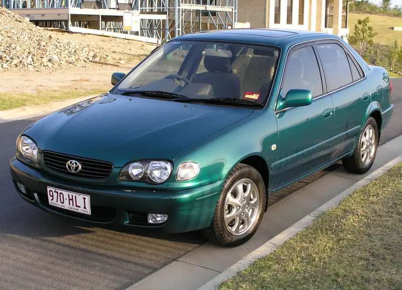 Toyota Corolla - 2