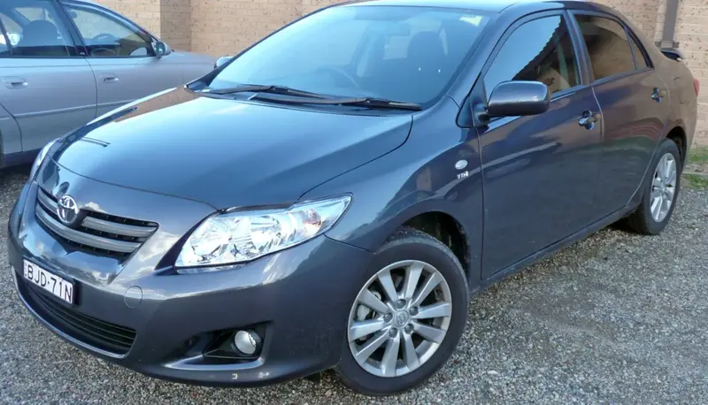 Toyota Corolla - 3