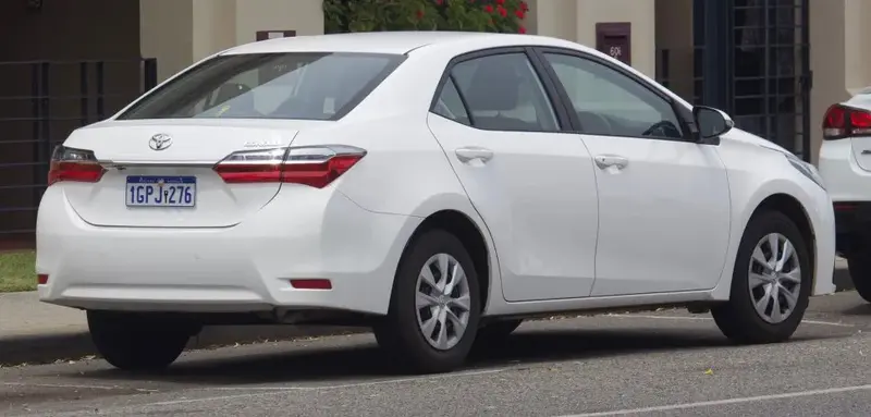 Toyota Corolla - 2