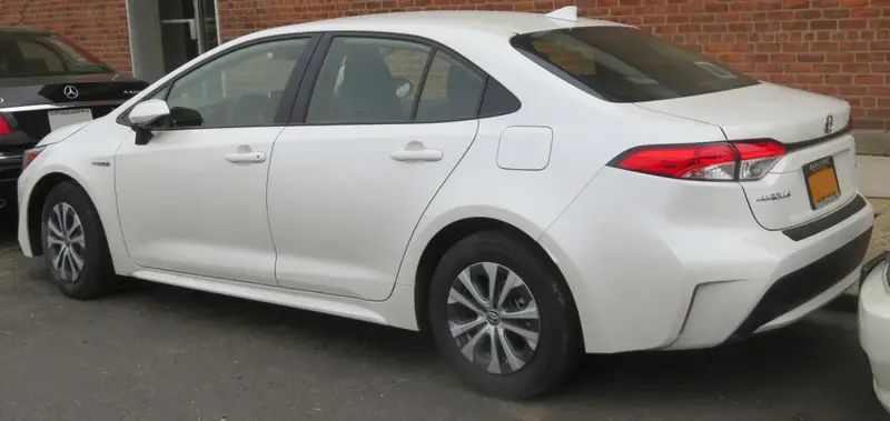 Toyota Corolla - 2