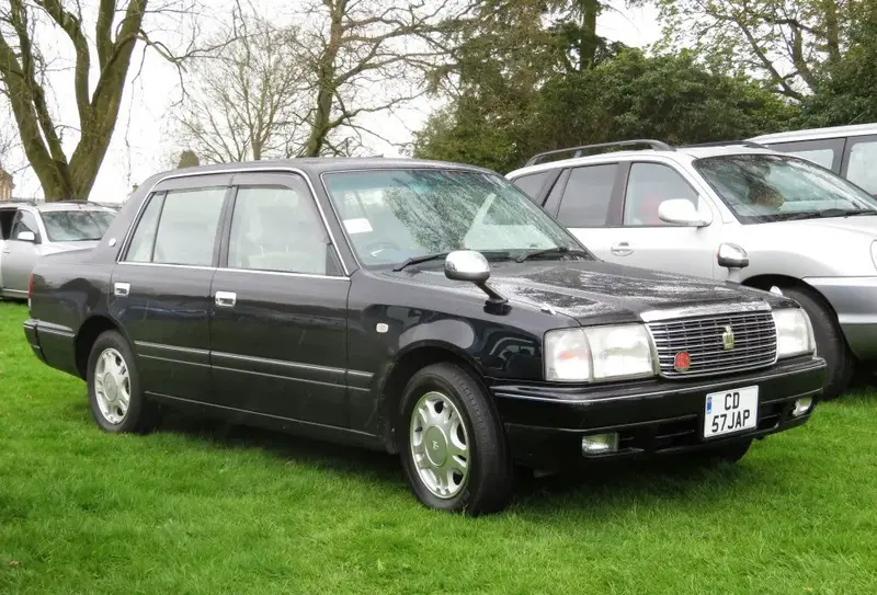 Toyota Crown Crown Saloon (XS10)