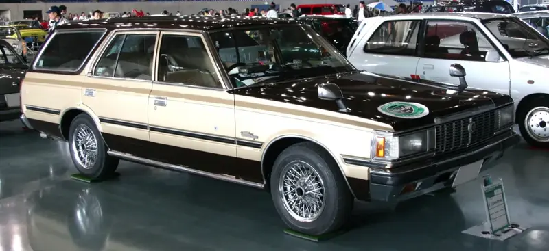 Toyota Crown Crown Wagon (S1)