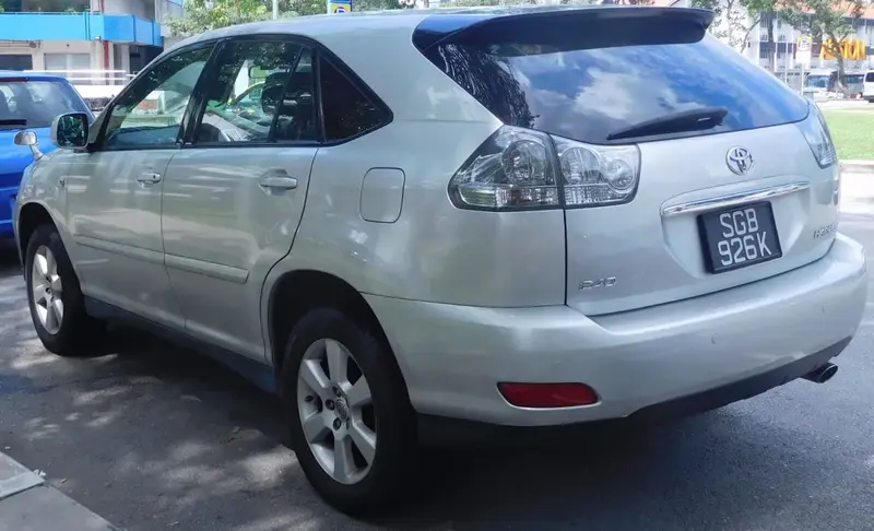 Toyota Harrier - 2