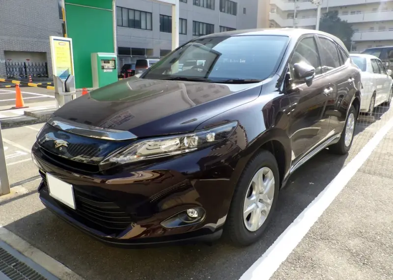 Toyota Harrier - 3