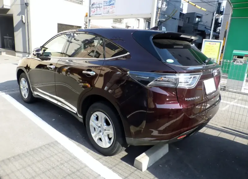 Toyota Harrier - 4
