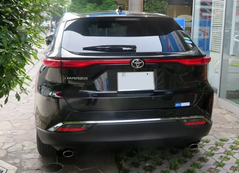 Toyota Harrier - 2