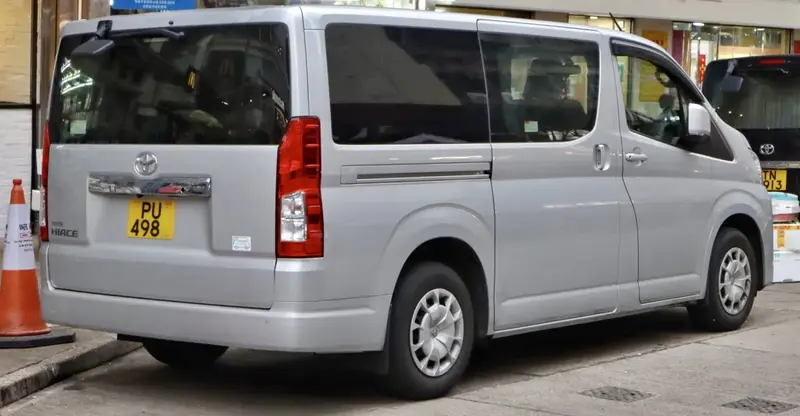 Toyota HiAce - 2