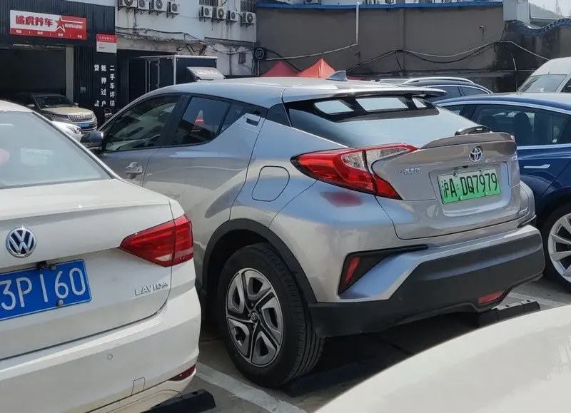 Toyota Izoa - 2