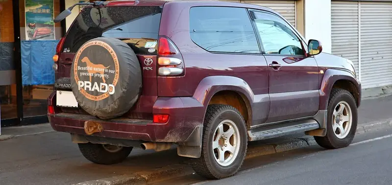 Toyota Land Cruiser Prado - 2