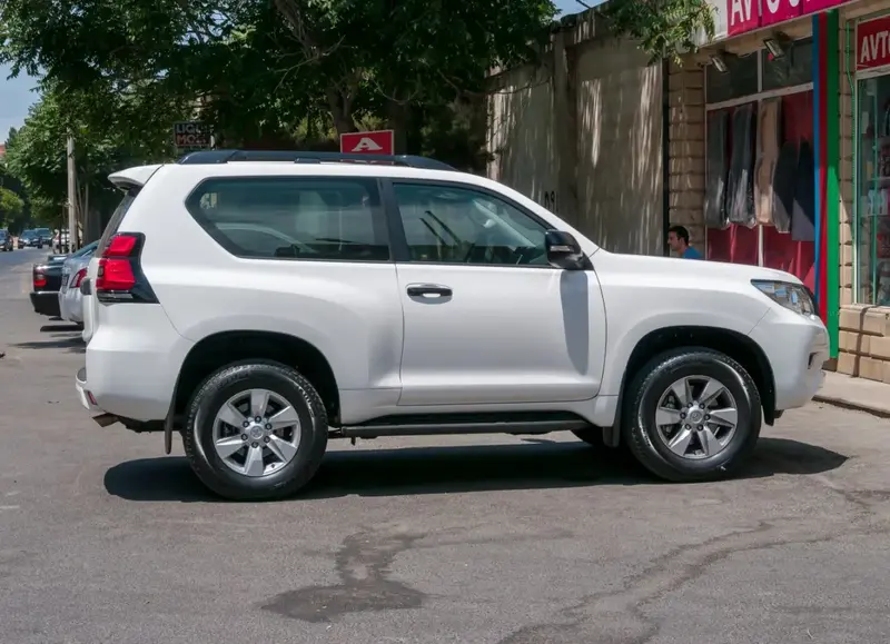 Toyota Land Cruiser Prado Land Cruiser Prado (J150, facelift 2017) 3-door