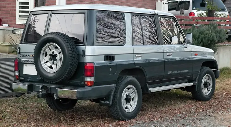 Toyota Land Cruiser Prado - 2