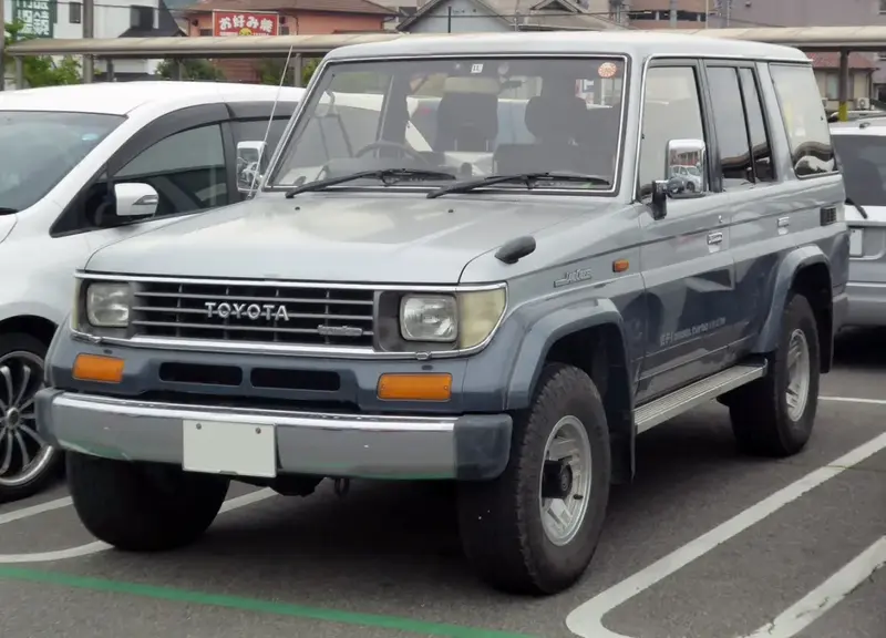 Toyota Land Cruiser Prado - 3