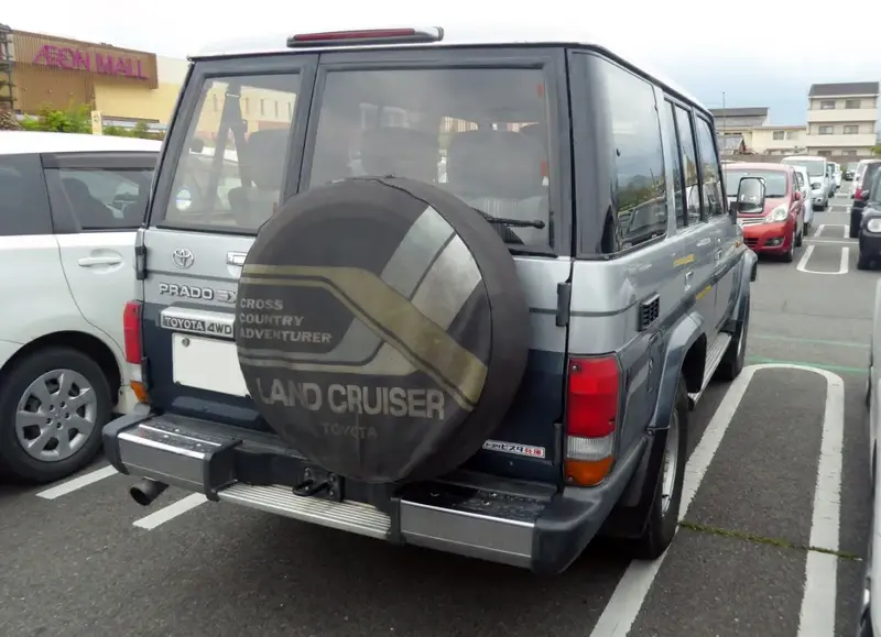 Toyota Land Cruiser Prado - 4