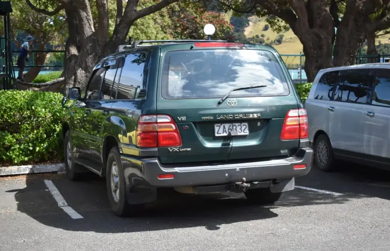 Toyota Land Cruiser - 3