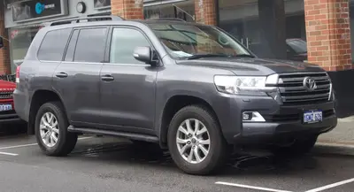 Toyota Land Cruiser Land Cruiser (J200, facelift 2015)