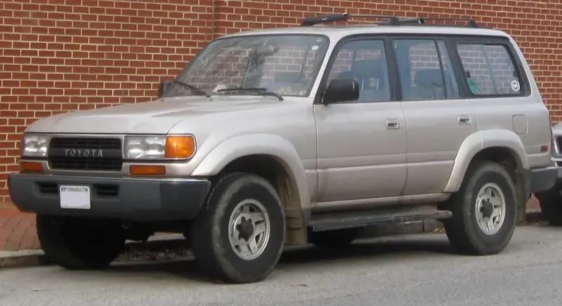Toyota Land Cruiser - 3