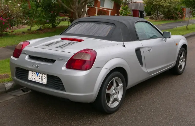 Toyota MR 2 - 2