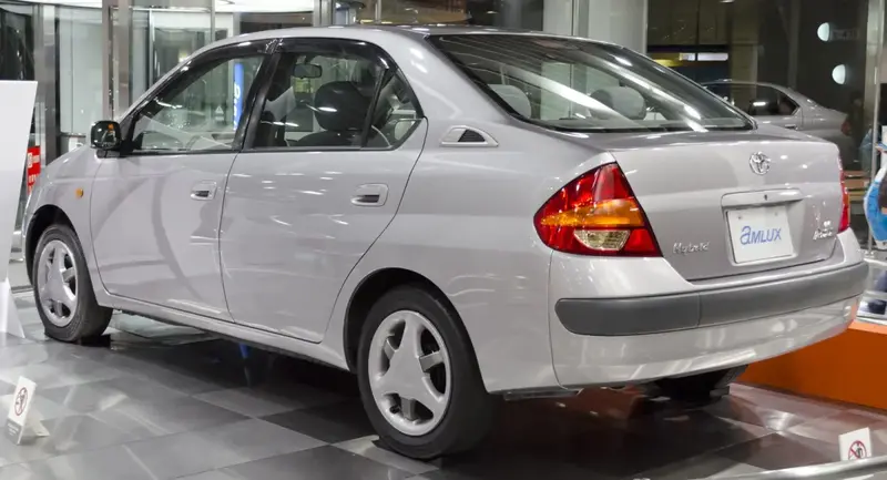 Toyota Prius - 2