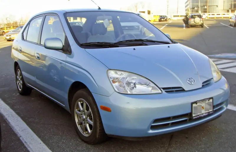 Toyota Prius - 3