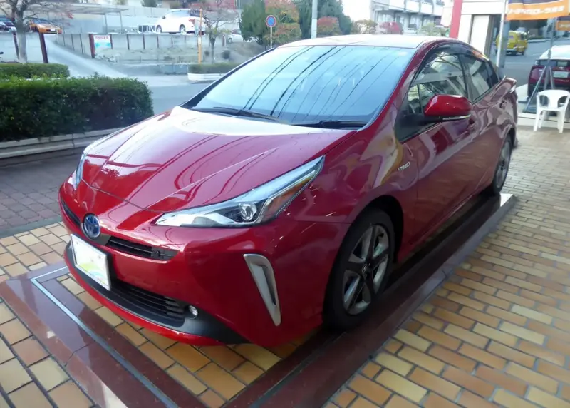 Toyota Prius - 3