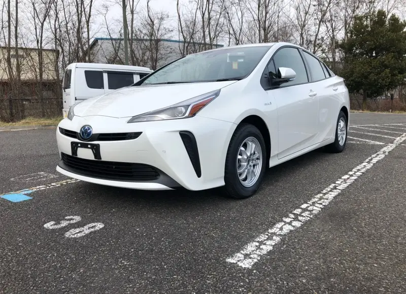 Toyota Prius - 5
