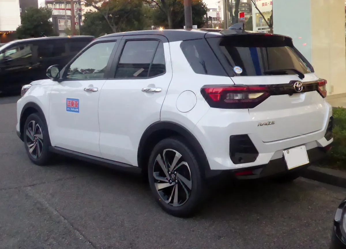 Toyota 4
