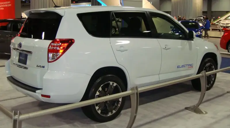 Toyota RAV4 - 5