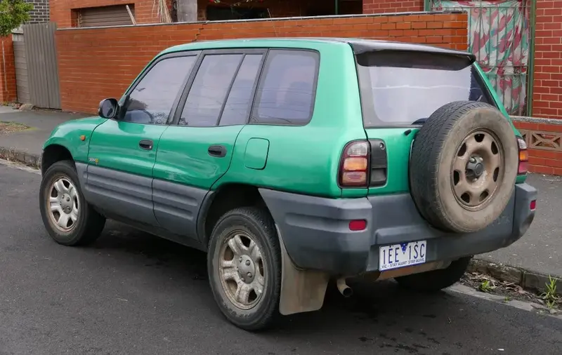 Toyota RAV4 - 2