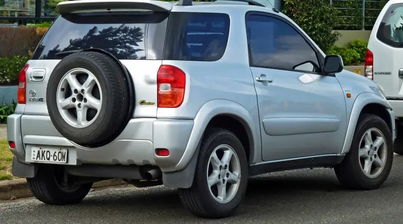 Toyota RAV4 - 2