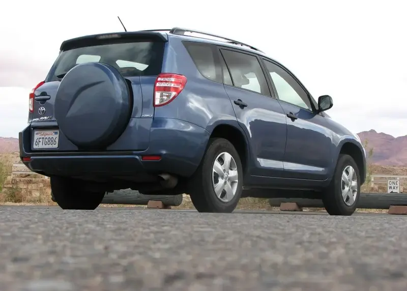 Toyota RAV4 - 2