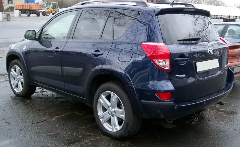 Toyota RAV4 - 2