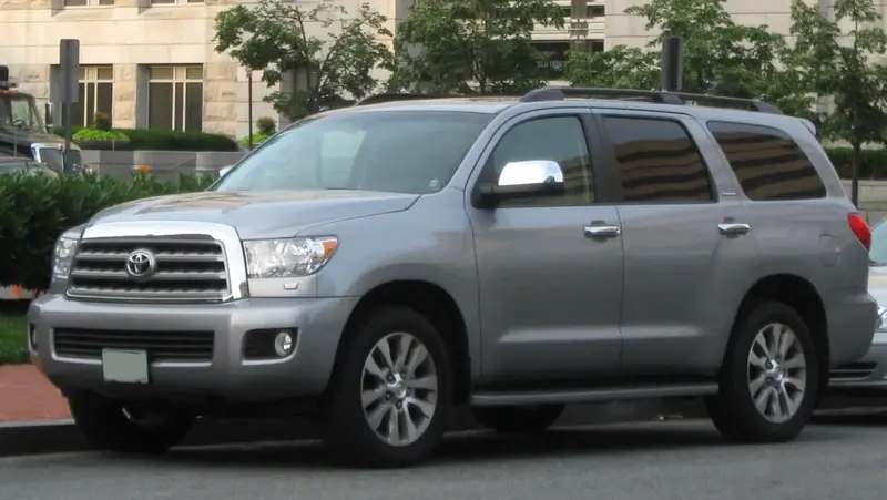 Toyota Sequoia - 3