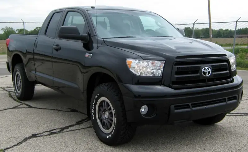 Toyota Tundra Tundra II Double Cab (facelift 2010)