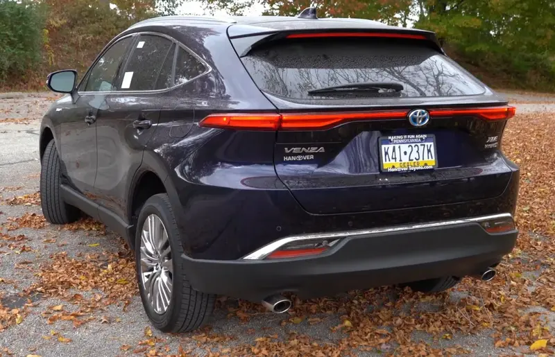 Toyota Venza - 3