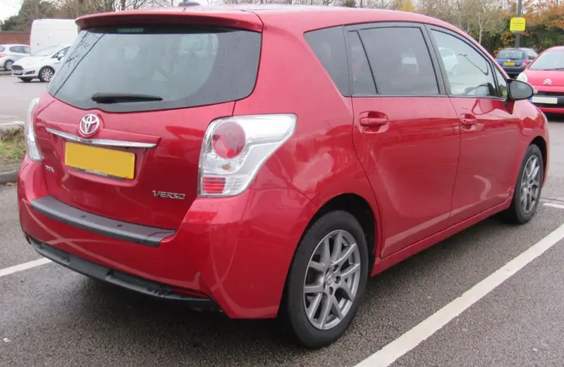 Toyota Verso - 2