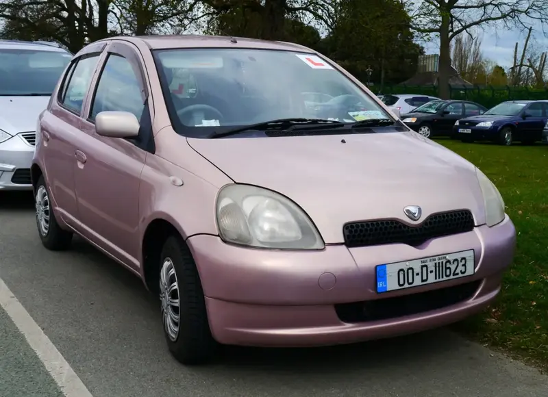 Toyota Vitz Vitz I