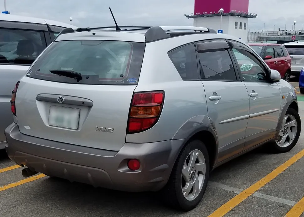 Toyota Voltz Voltz 1.8 16V VT-i (136 bg) - görsel 2