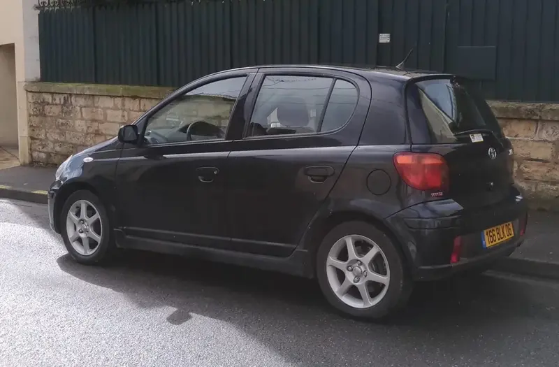 Toyota Yaris - 2