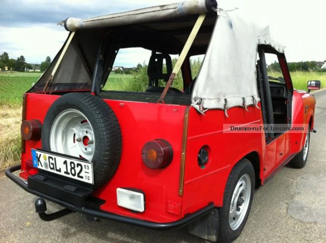 Trabant 1.1 1.1 Tramp