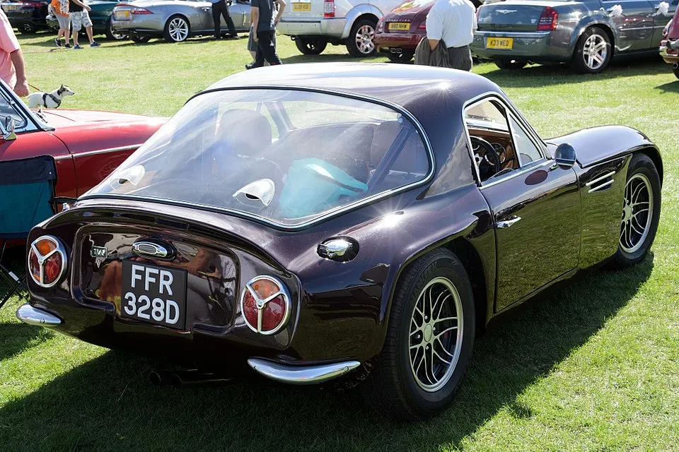 TVR 400 - 2