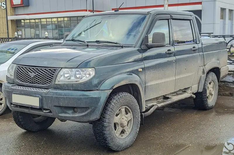 UAZ Pickup - 3