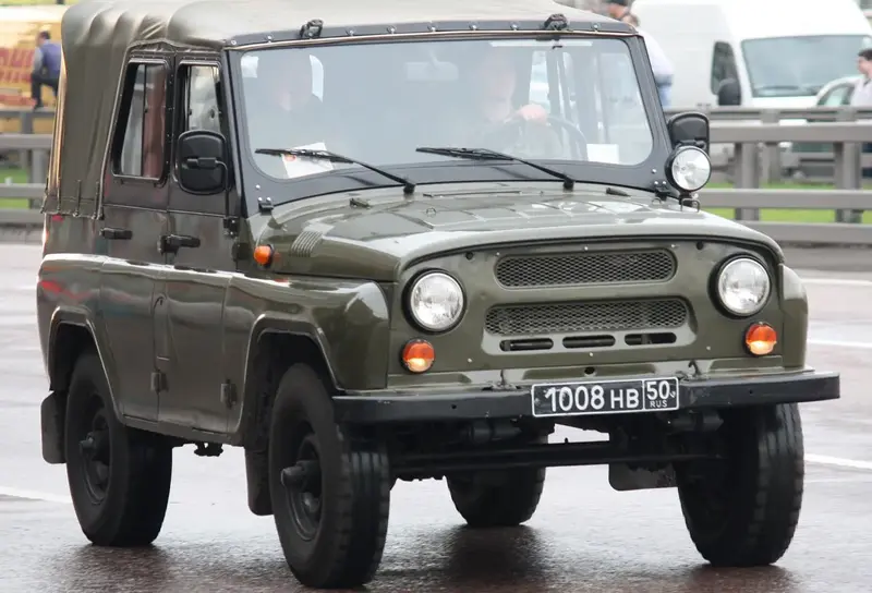 UAZ 469 - 1