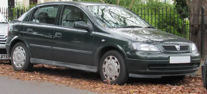 Vauxhall Astra - 3