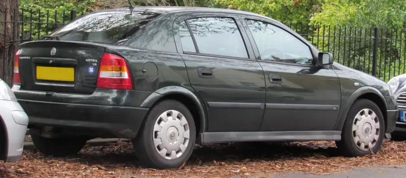 Vauxhall Astra - 4